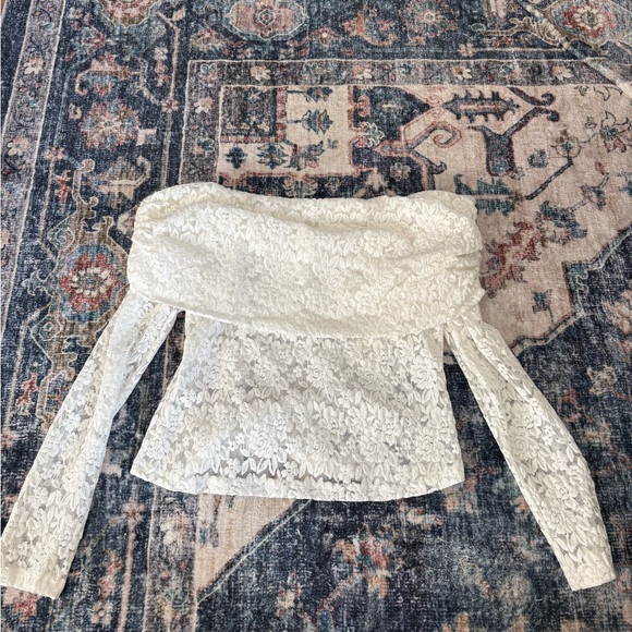 Showpo Roxanna Top - Lace Off Shoulder Long Sleeve Top  NWT - Picture 7 of 7